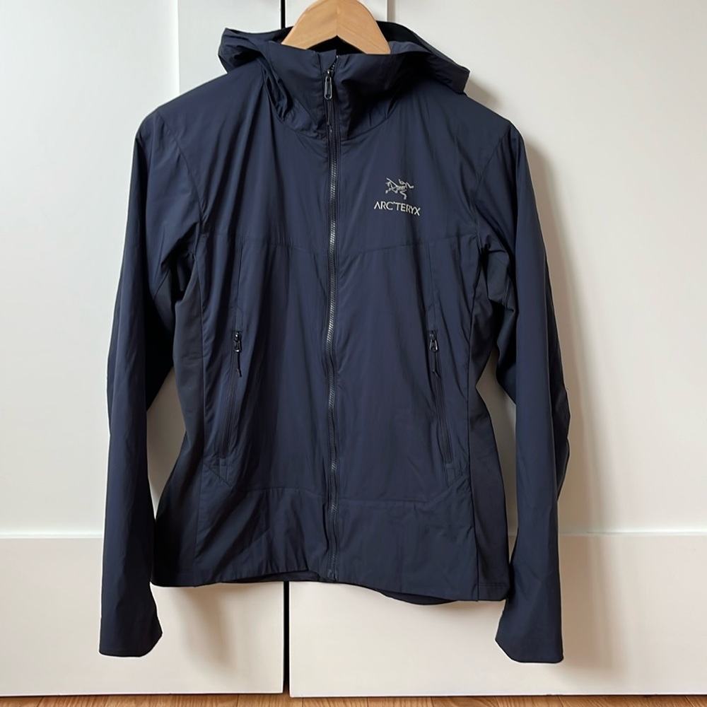 Arc’Teryx Atom Lightweight Hoody Jacket